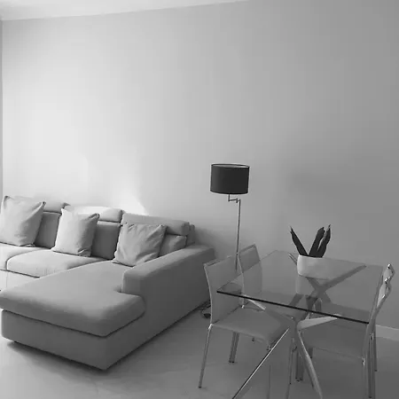 Elegant In A Prime Location * Milan