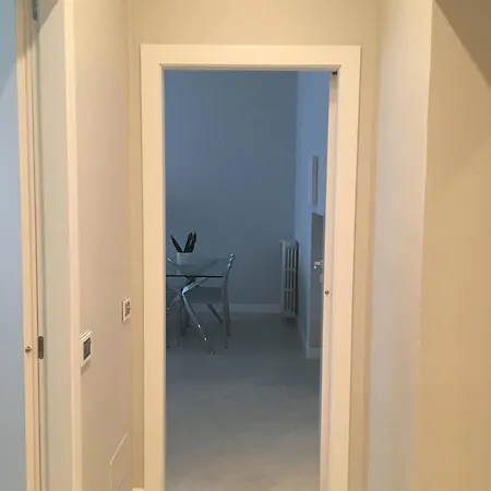 Elegant In A Prime Location * Milão